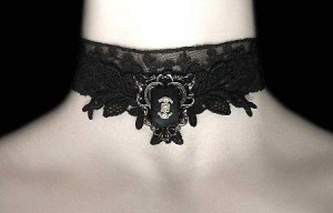 1-black-and-silver-color-Chokers-2014